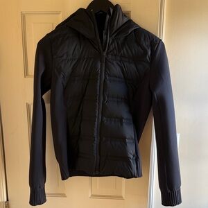 lululemon athletica Women’s Black Puffer Jacket